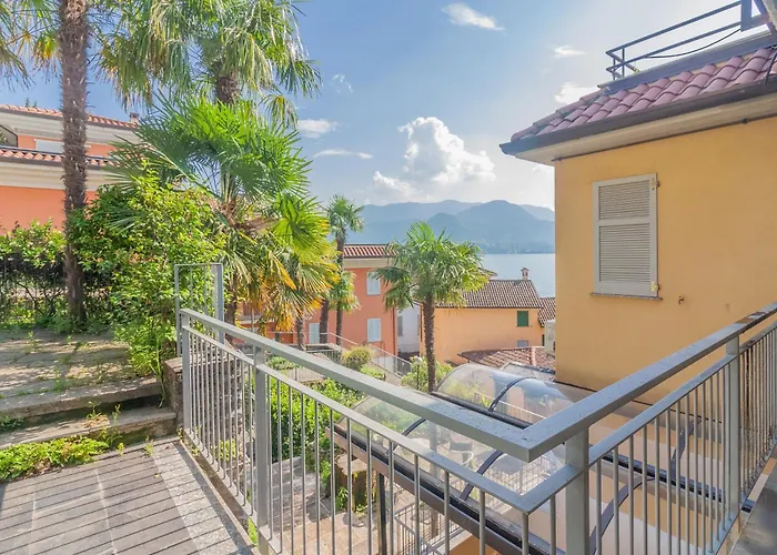 בית נופש Fontana Penthouse ורנה