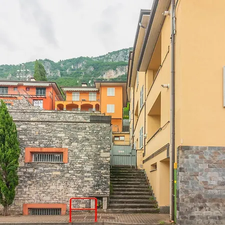Fontana Penthouse Сasa de vacaciones Varenna