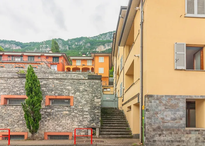Fontana Penthouse Ferienhaus Varenna